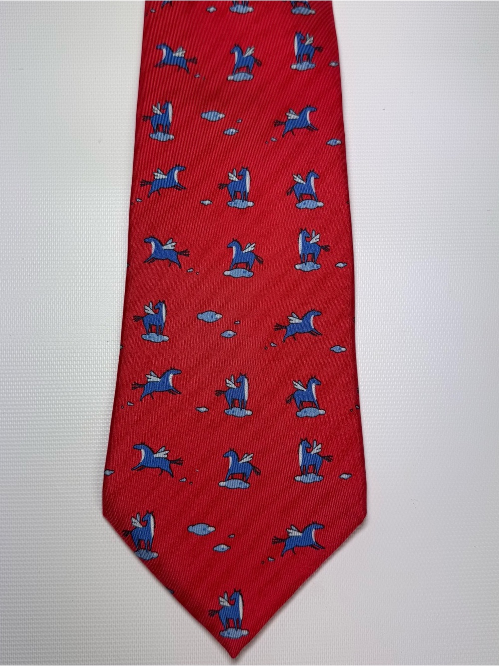 HERMÈS Paris silk tie funny Pegasus pattern 5243 SA.